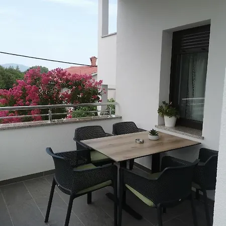 Apartment Nika