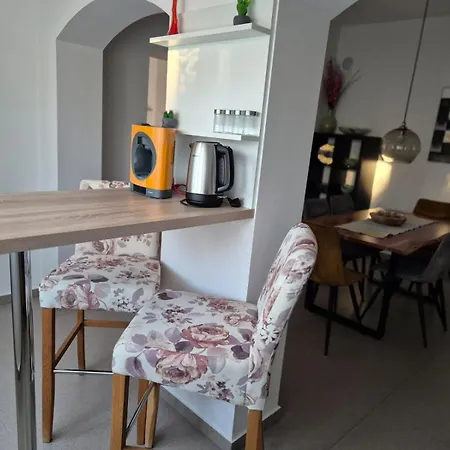 Nika Apartamento